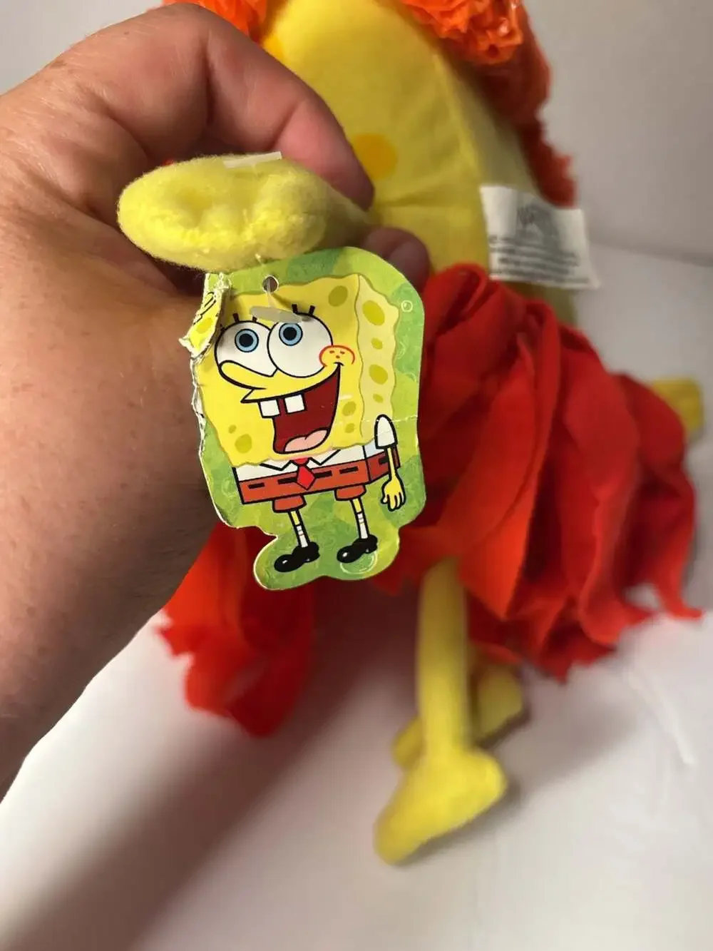 Vintage 2004 Nanco SpongeBob SquarePants Hawaiian Hula Lei Flower Plush
